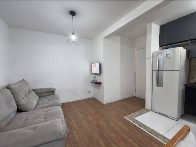 Apartamento para Venda em Santana de Parnaíba - 4