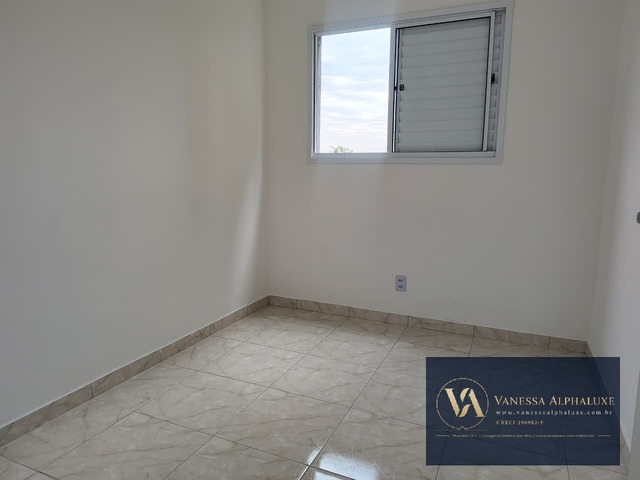 Apartamento para Venda em Santana de Parnaíba - 4